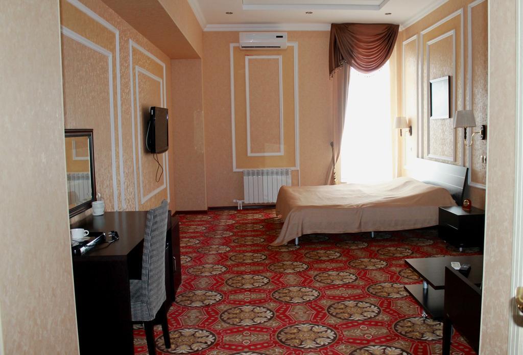 Hotel Kovcheg Tomszk Szoba fotó