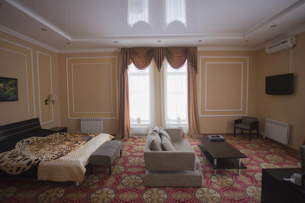 Hotel Kovcheg Tomszk Kültér fotó